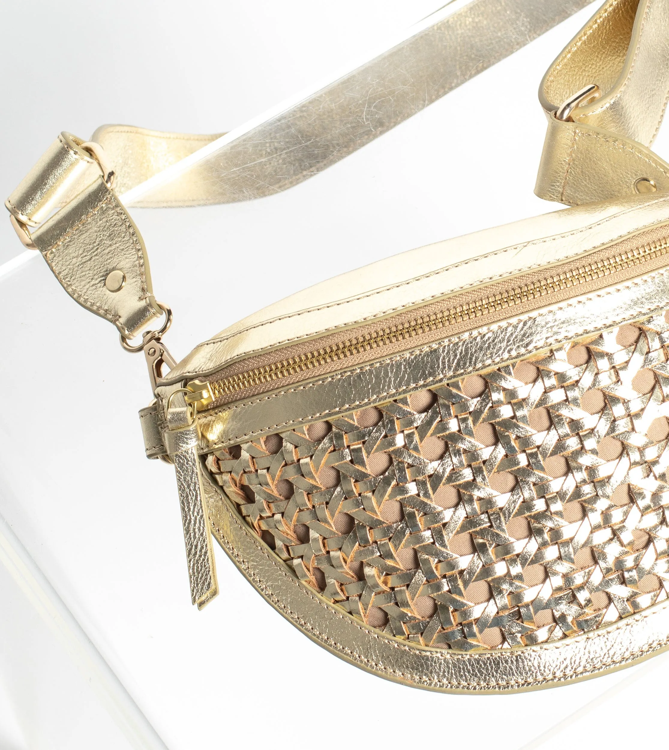 Doris Weave Crossbody | Gold