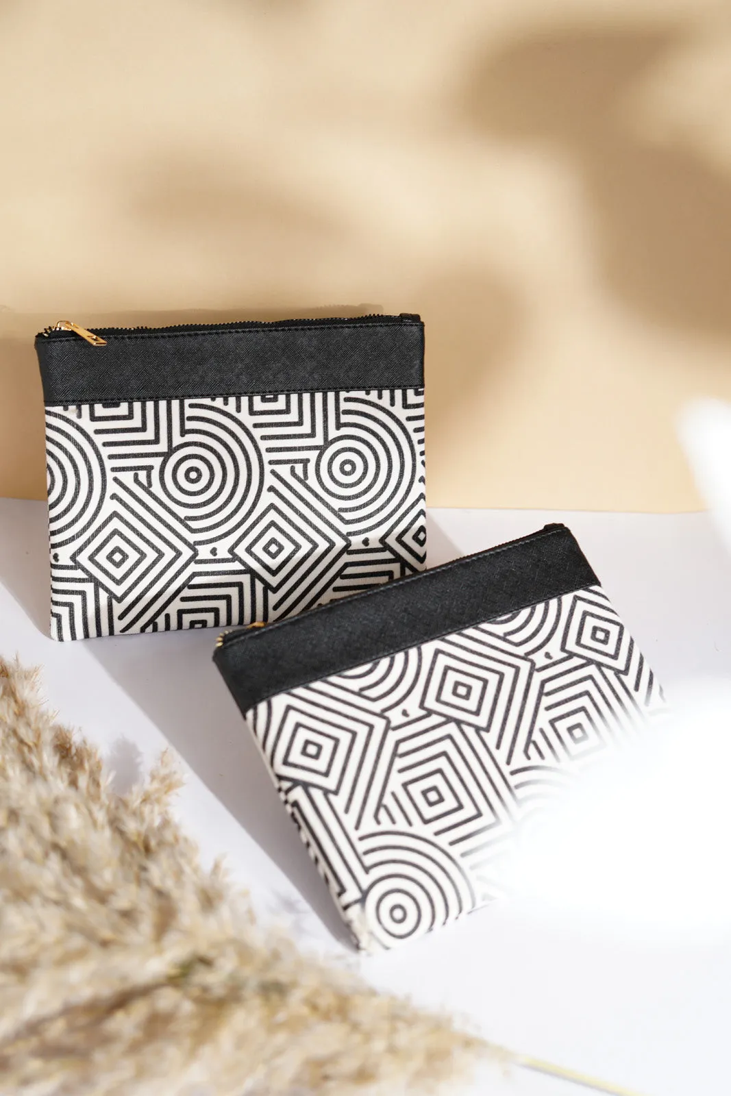 White Fire Utility Flat Pouch - Monochrome